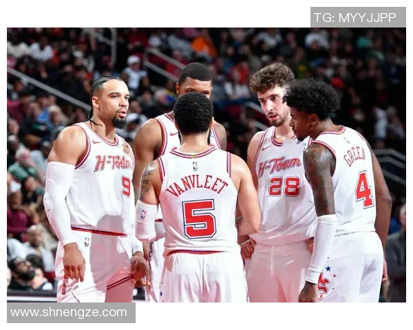 2018年火箭队与活塞队精彩对决全场录像回放回顾与分析 2018年火箭队与活塞队精彩对决全场录像回放回顾与分析