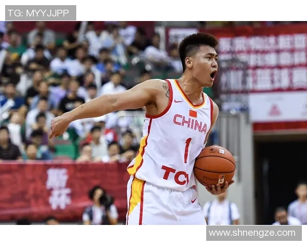 中国男篮对阵突尼斯精彩集锦回顾与赛后分析全景呈现 中国男篮对阵突尼斯精彩集锦回顾与赛后分析全景呈现