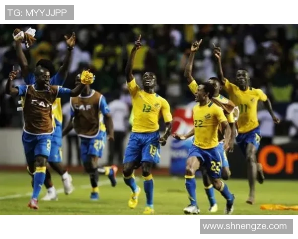 摩洛哥足球队与加蓬队激战正酣谁能在这场较量中胜出