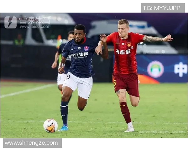 谢峰与张外龙对决引发热议谁将成为新一届教练之王